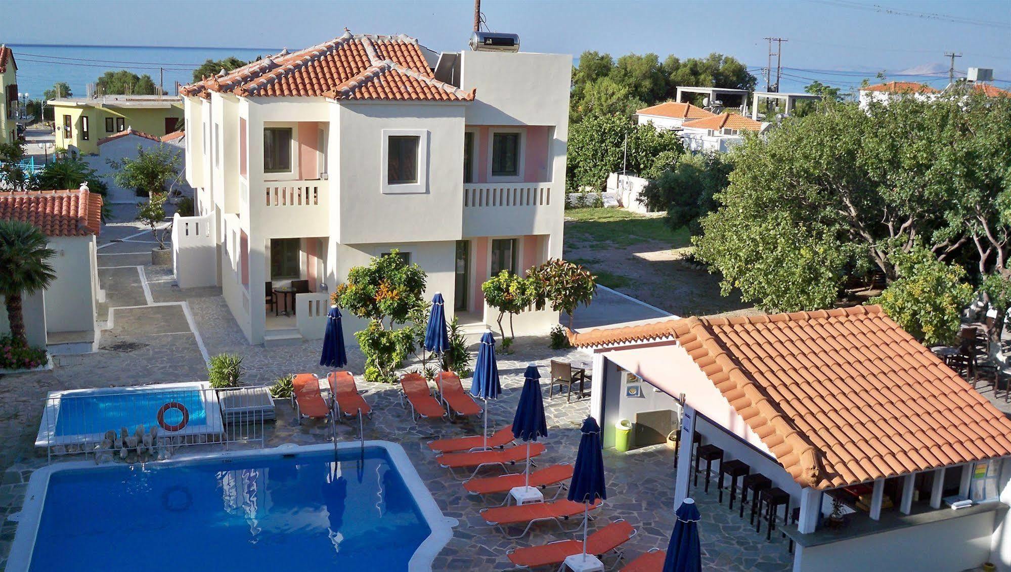 Aphrodite Samos Suites Маратокампос Экстерьер фото