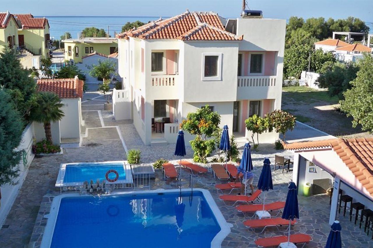 Aphrodite Samos Suites Маратокампос Экстерьер фото